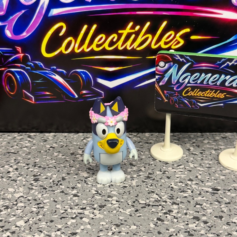 Bluey Heeler Action Figure with Flower Crown and Pink Bow Ludo Studio Toy